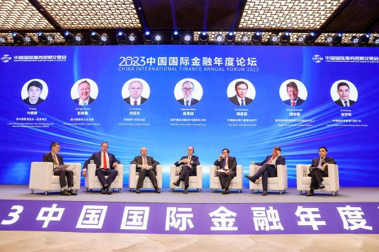 中国银行风险总监刘坚东：要建立国际共识以及符合中国国情的ESG生态体系